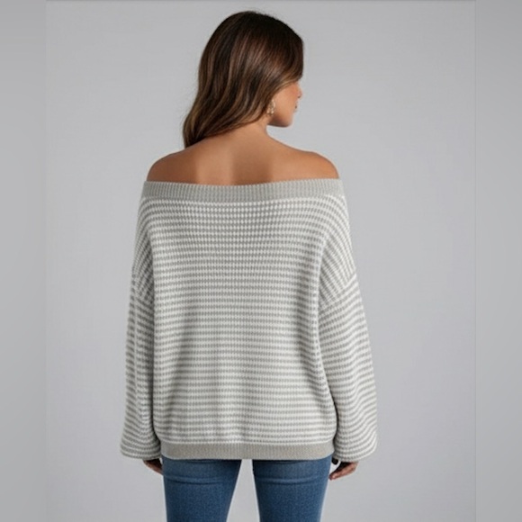Striped Pattern Off Shoulder Lantern Sleeve Sweater - Picture 4 of 6